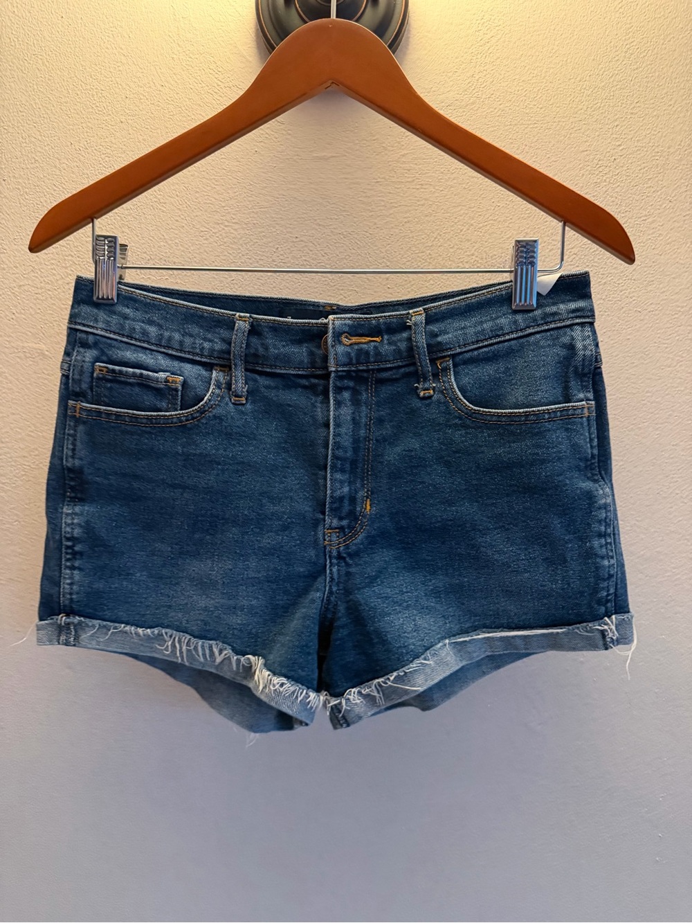 Hollister High Rise Short-Short Blue Denim Cut Off Jean Shorts Size 7 W28